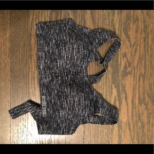 Victoria secret sports bra, maximum impact